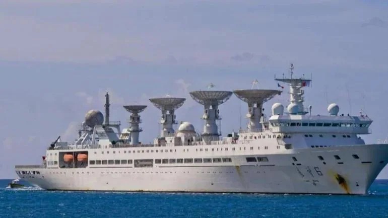 Chinese ship in Sri Lanka